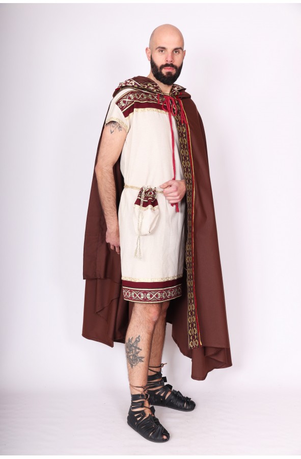 Roman cape with hood