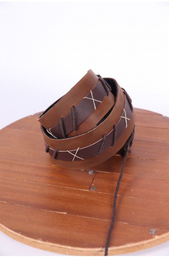 Cinturón medieval de cuero
