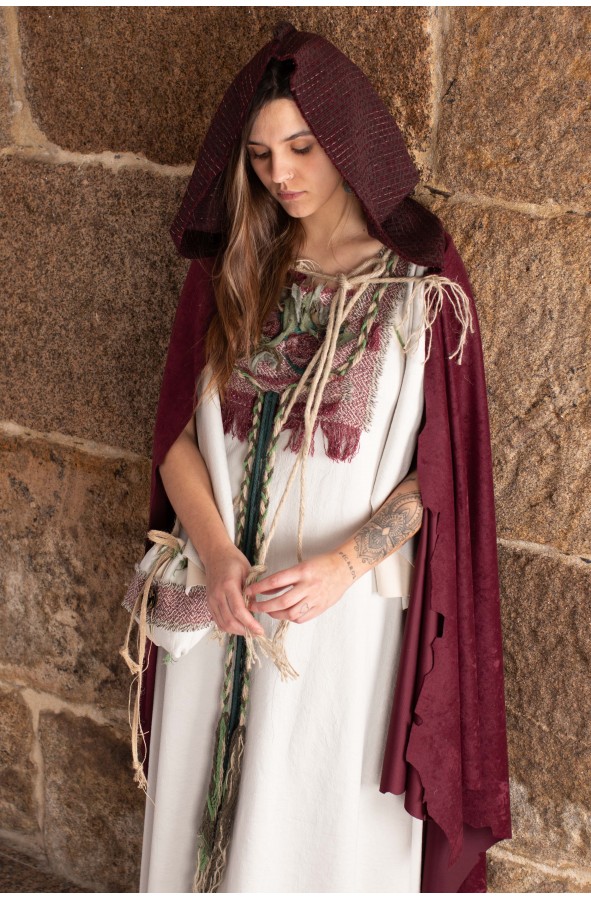 Capa Granate Medieval para mujer