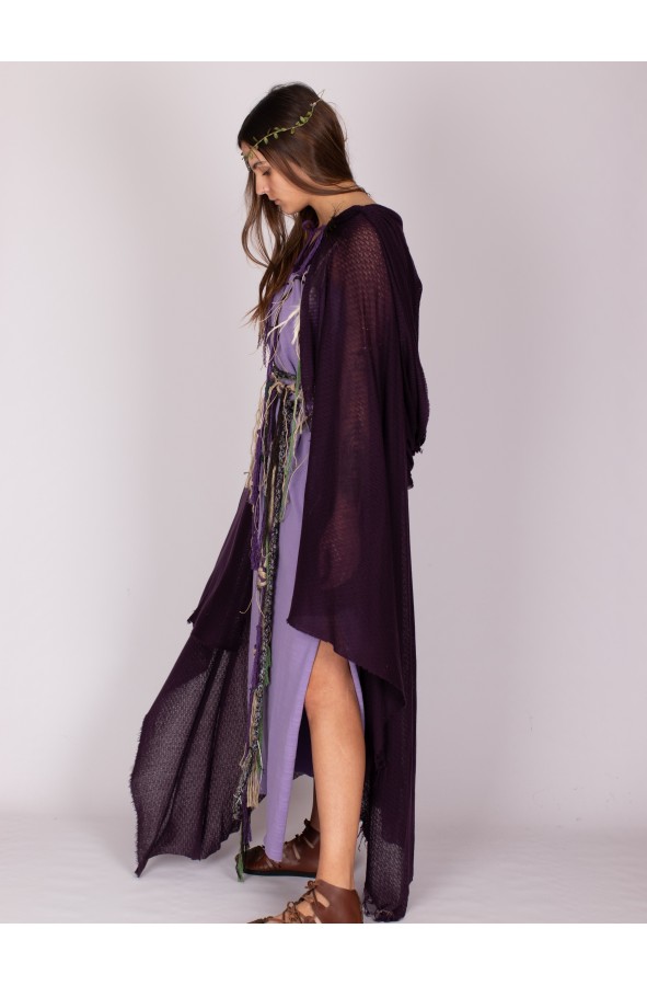 Vestido medieval malva con plumas y...