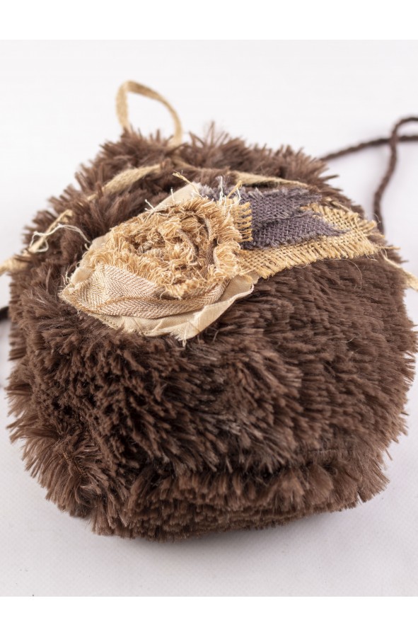 Celtic bag in vegan fur