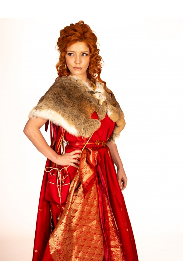 Short Roman Cloack with Authentic Fur...