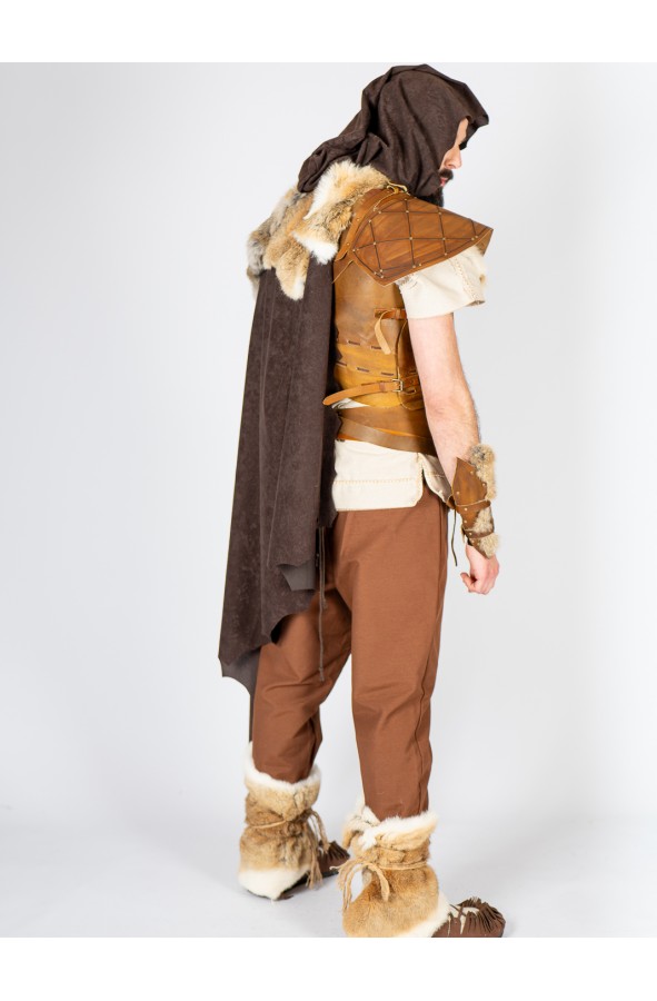 Hombrera de cuero envejecido – Yutecrea