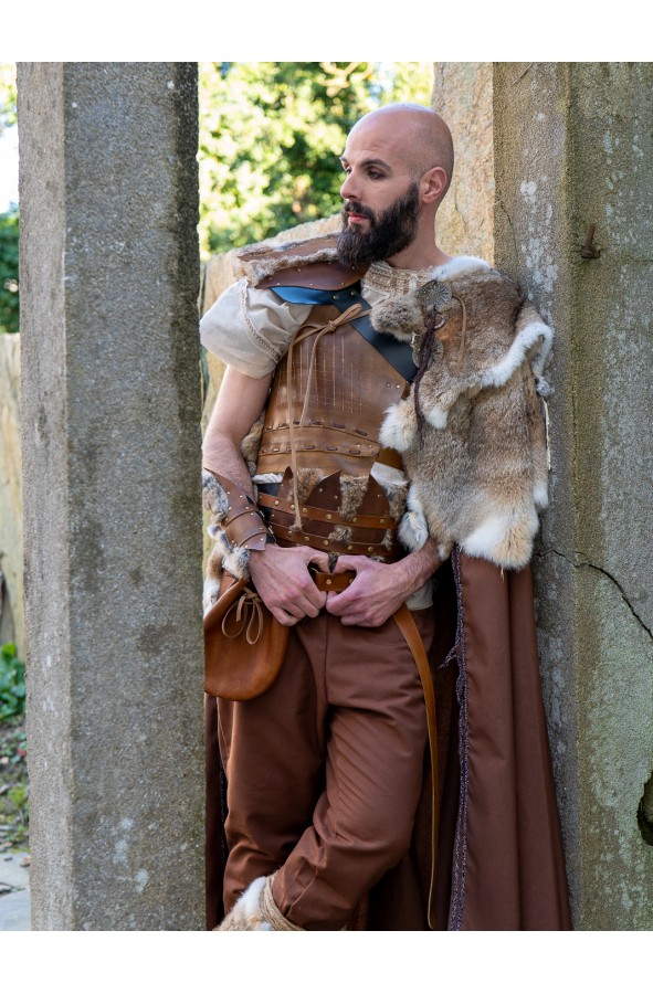 Rabbit Fur Cloak – Warmth and...