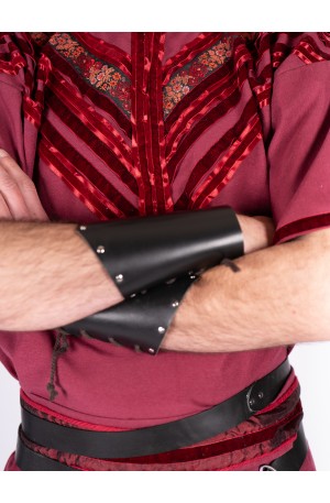 Brazales de cuero negro con...