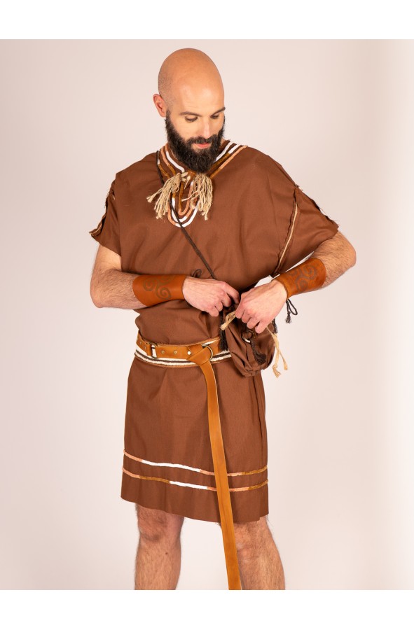 Túnica celta vikinga con cinturón de...