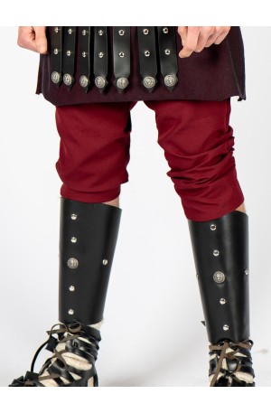 Grebas de cuero negro con...