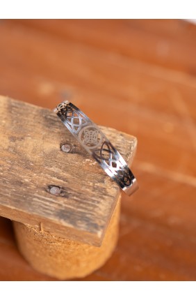 Brazalete rígido abierto...